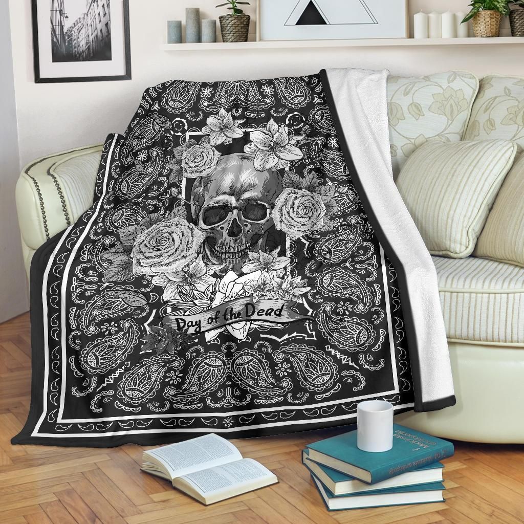 Day Of The Dead Skull Fleece Blanket