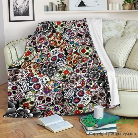 Day Of The Dead Sugar Skulls Sherpa Fleece Blanket