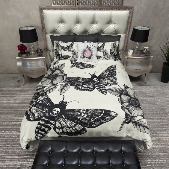 Death Moth And Flower Bedding Set