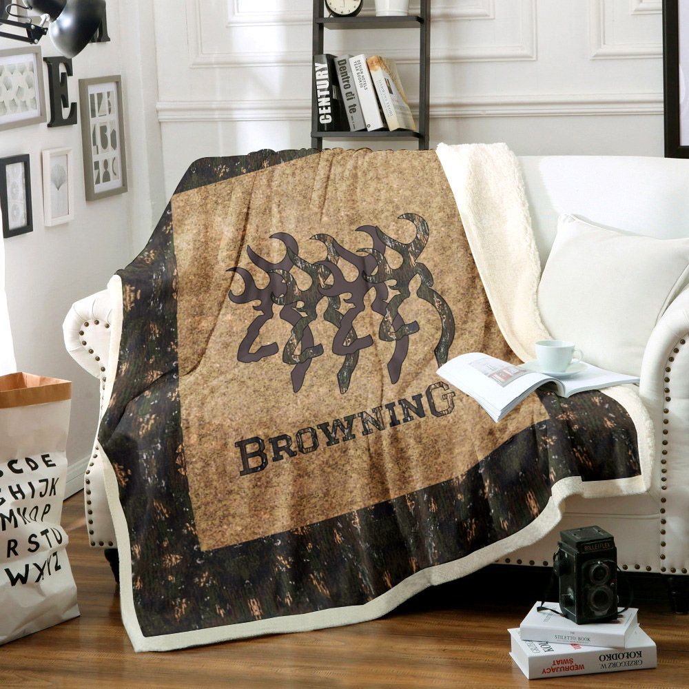 Deer Hunting Sherpa Fleece Blanket