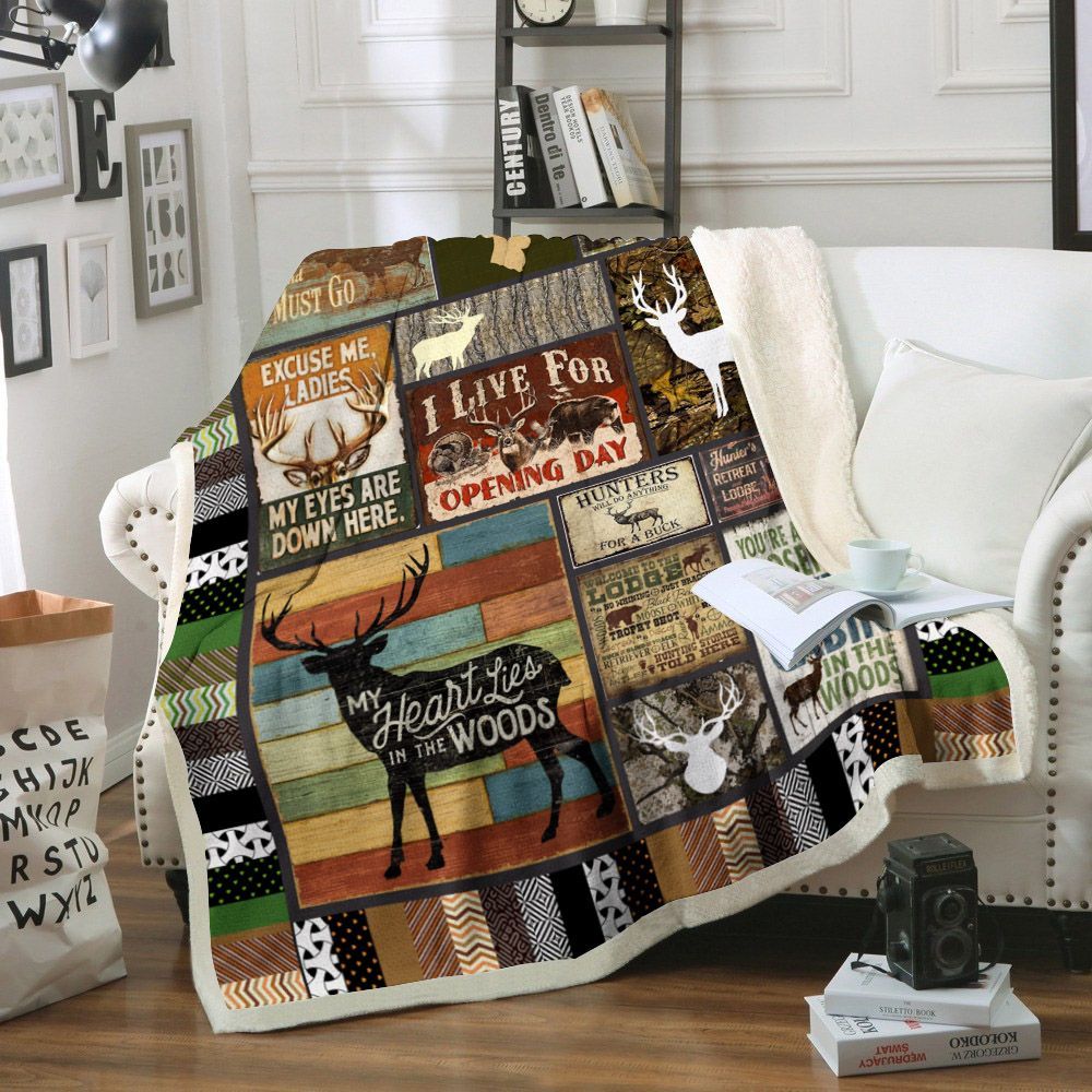 Deer Hunting Sherpa Fleece Blanket