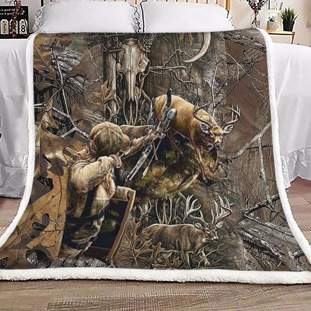 Deer Hunting Sherpa Fleece Blanket