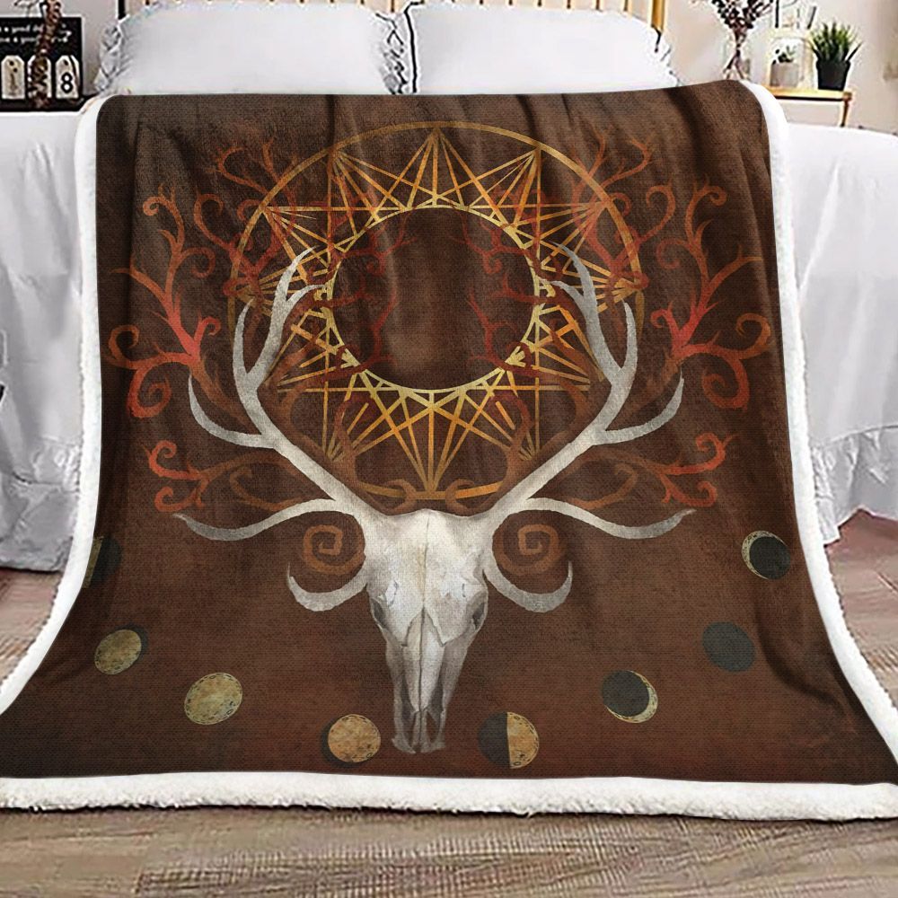 Deer Skull Moon And Sun Sherpa Fleece Blanket