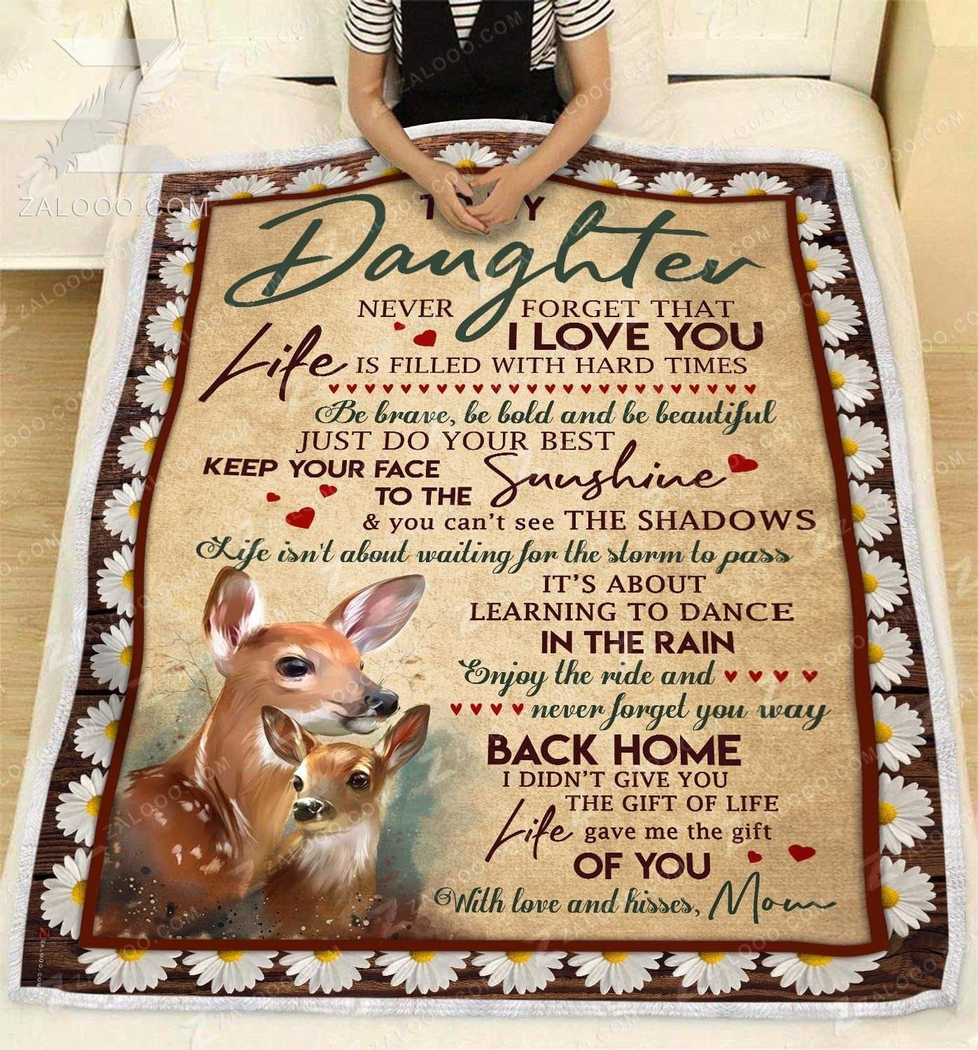 Deer To My Daughter Your Way Back Home Love Mom Sherpa Fleece Blanket