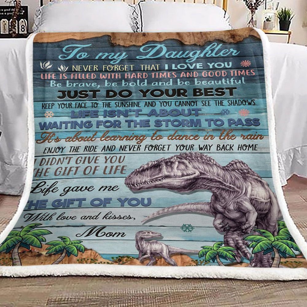 Dinosaurs To My Daughter Kisses Mom Sherpa Fleece Blanket