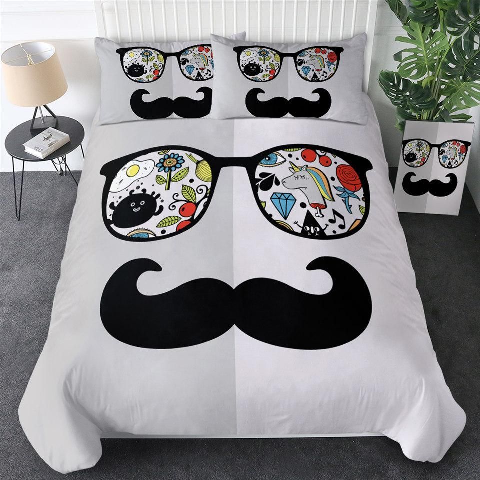 Disguise Glasses And Mustache Bedding Set