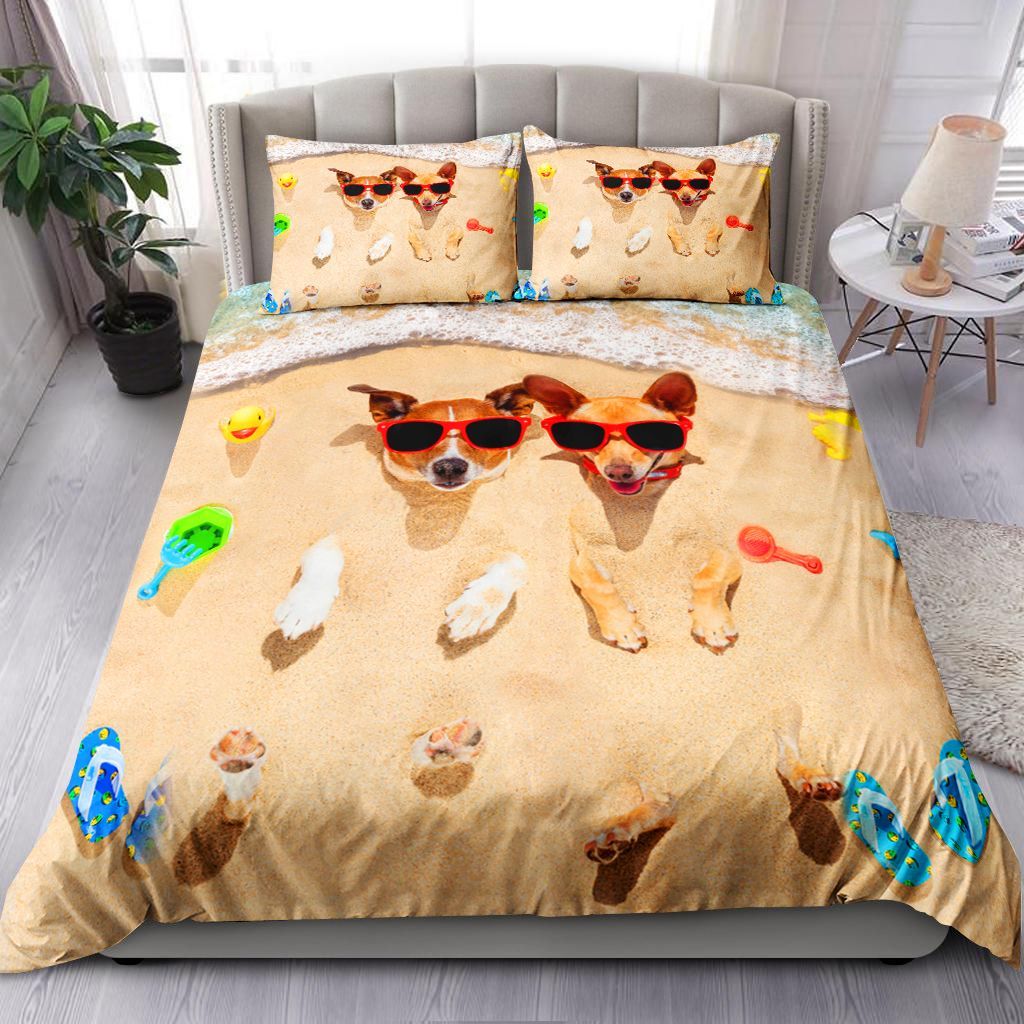 Dog At Beach Bedding Set