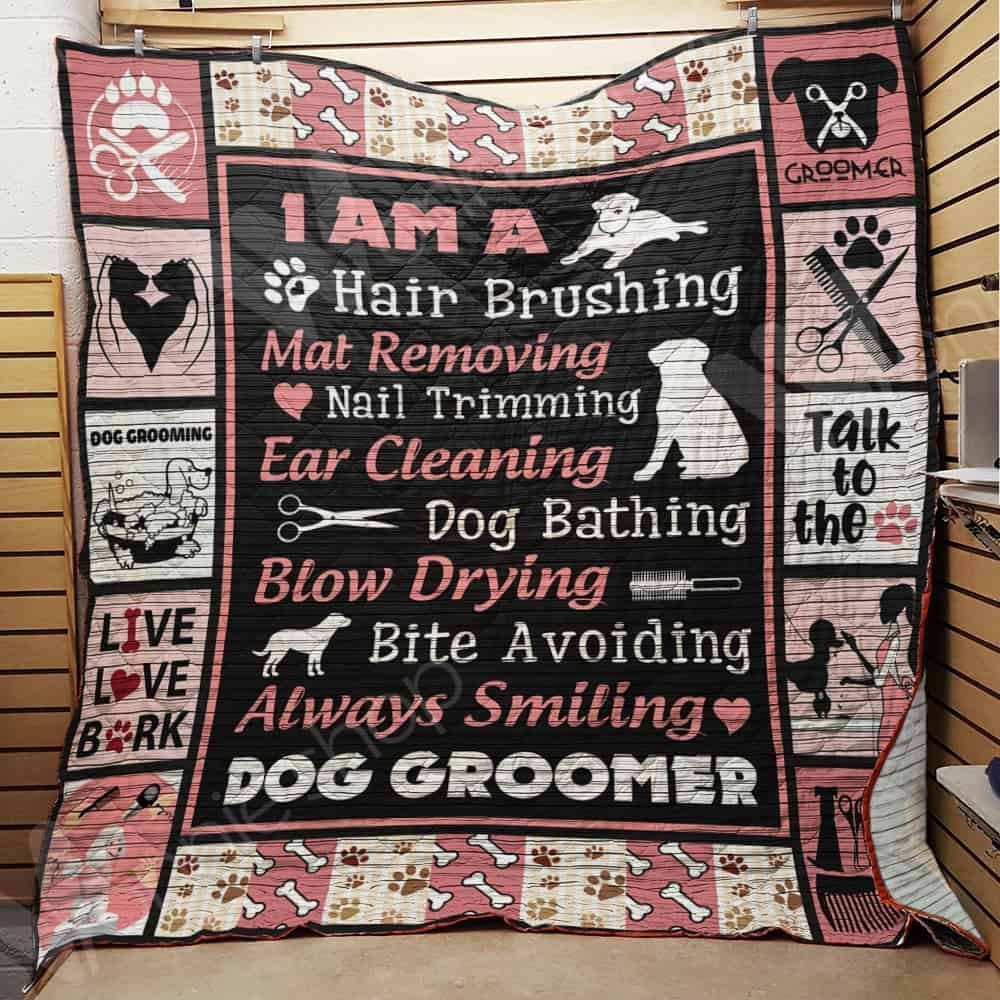 Dog Groomer 8 GS-CL-NT0111 Quilt Blanket