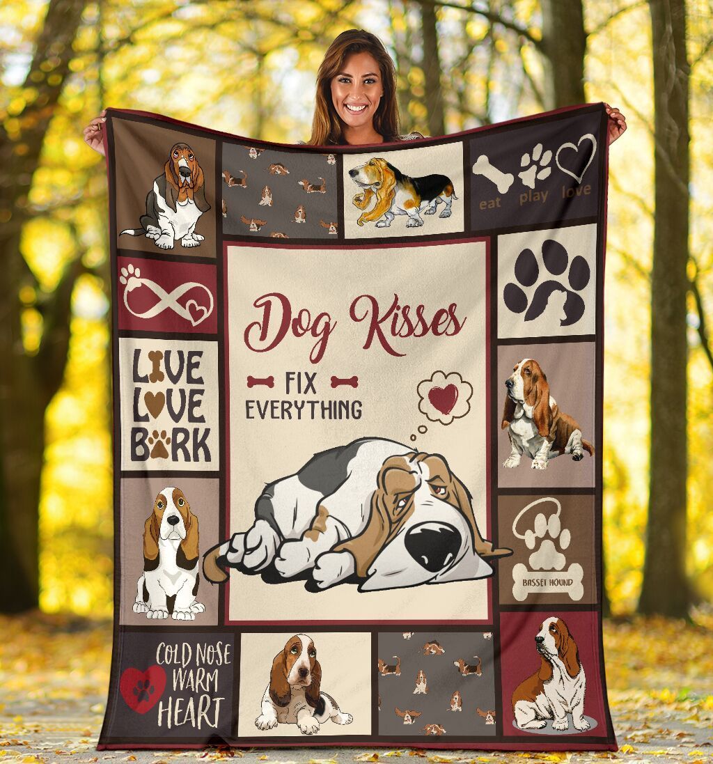 Dog Kisses Fix Everything Basset Hound Dog Fleece Blanket