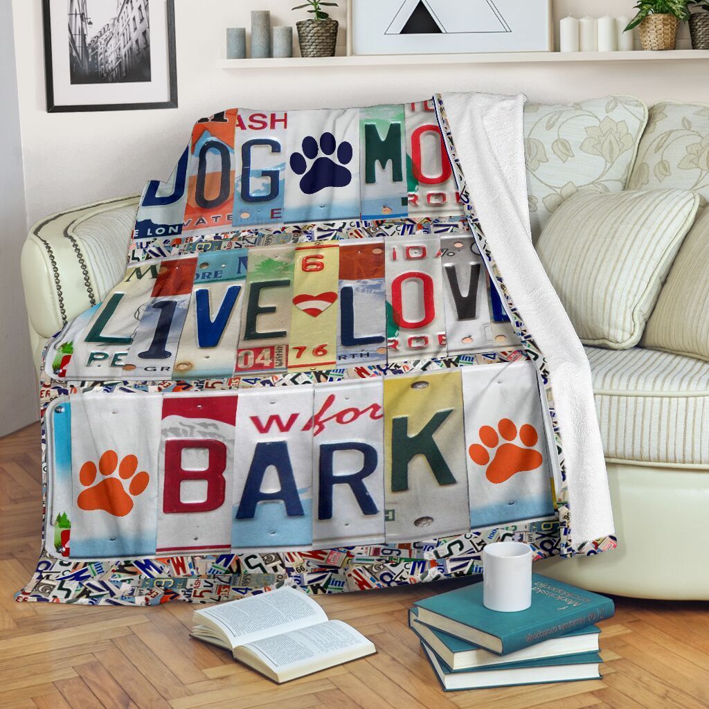 Dog Mom Live Love License Plates Sherpa Fleece Blanket