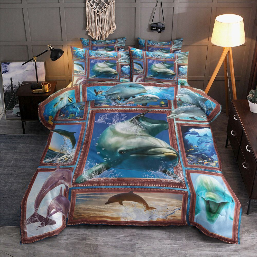 Dolphin Water Splash Bedding Set
