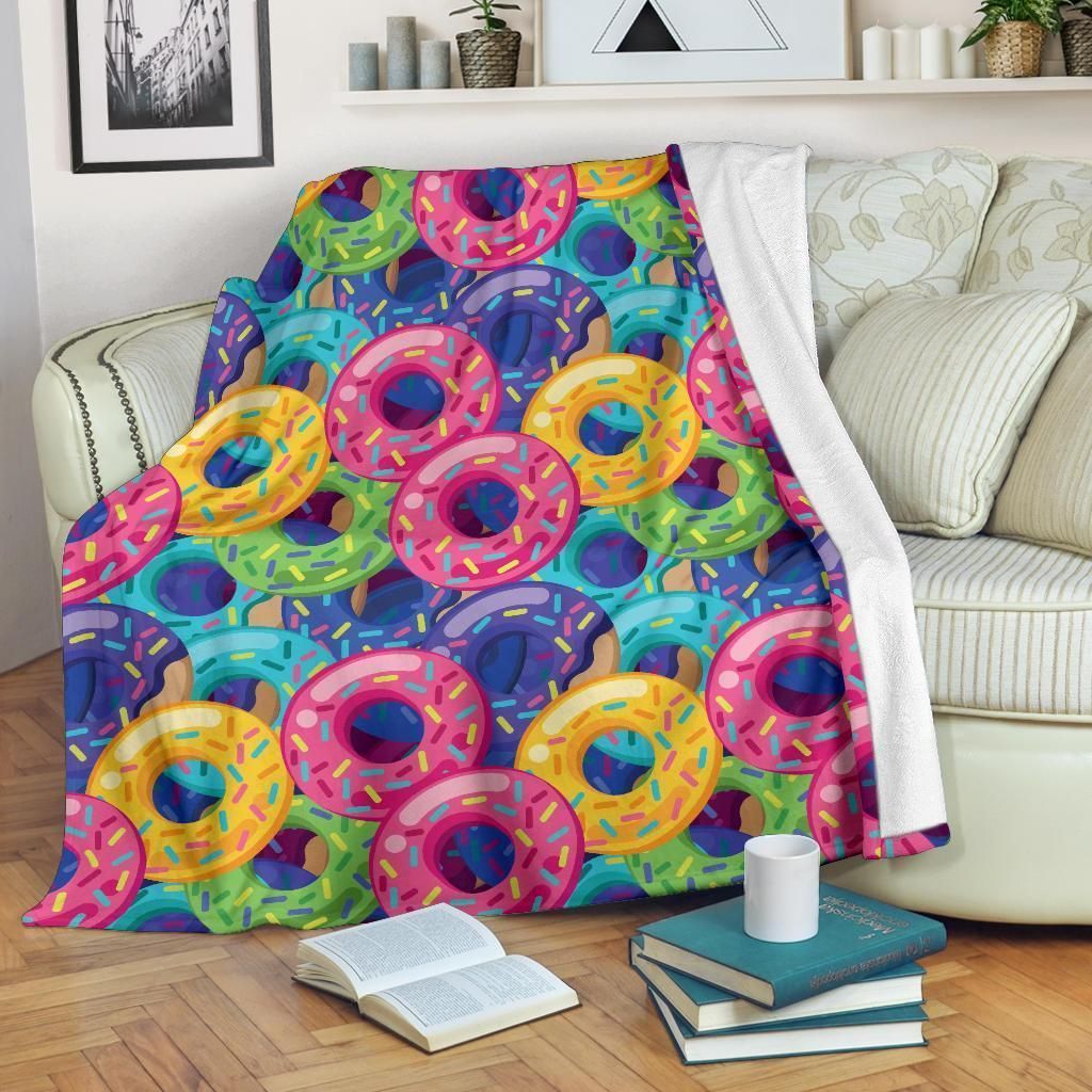 Donut Pattern Print Design Multicolor Fleece Blanket
