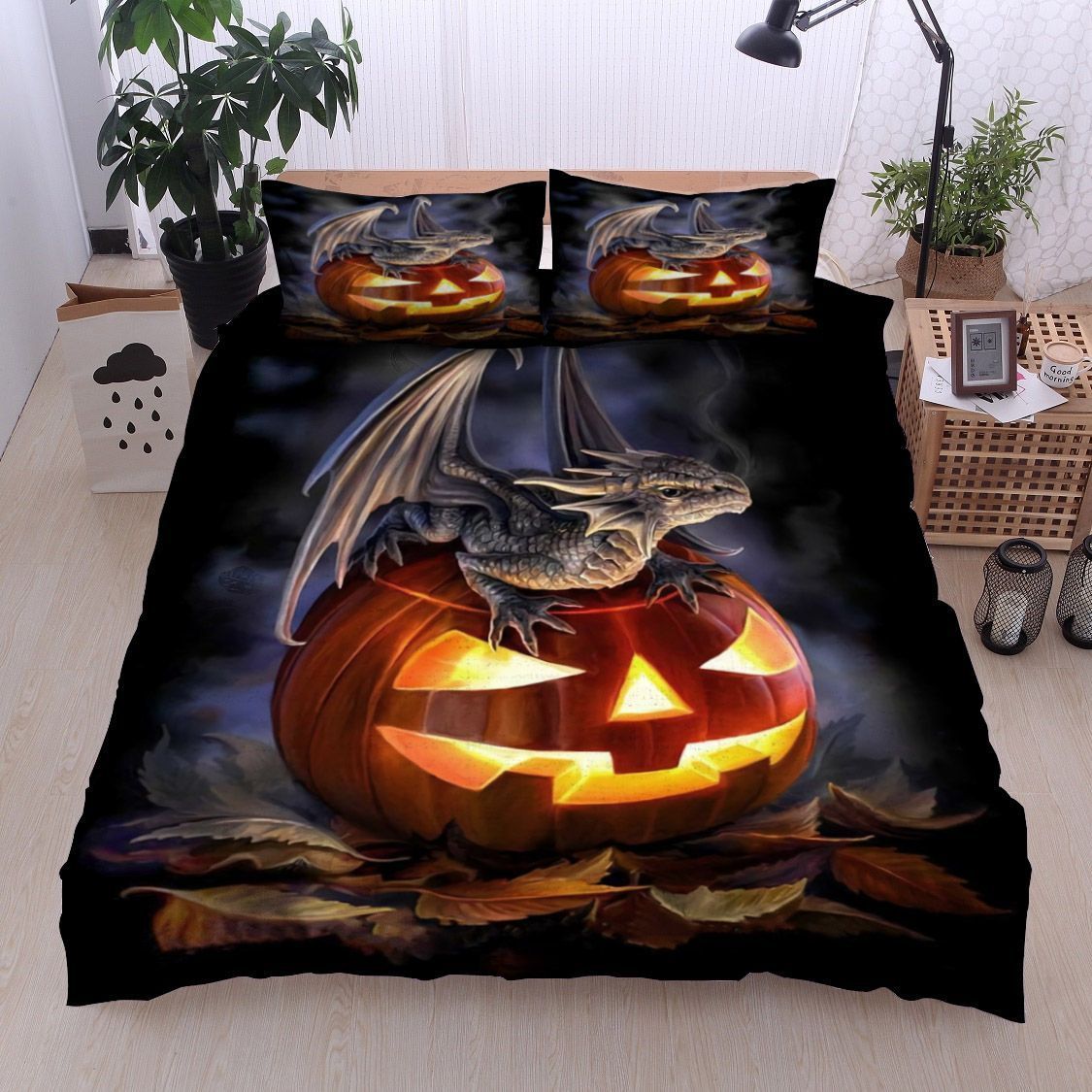 Dragon And Pumpkin Light Bedding Set