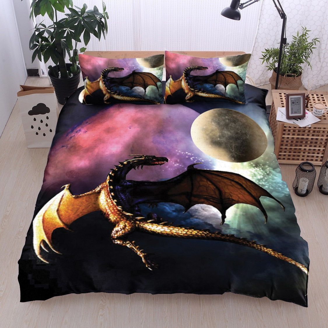 Dragon Moon Bedding Set