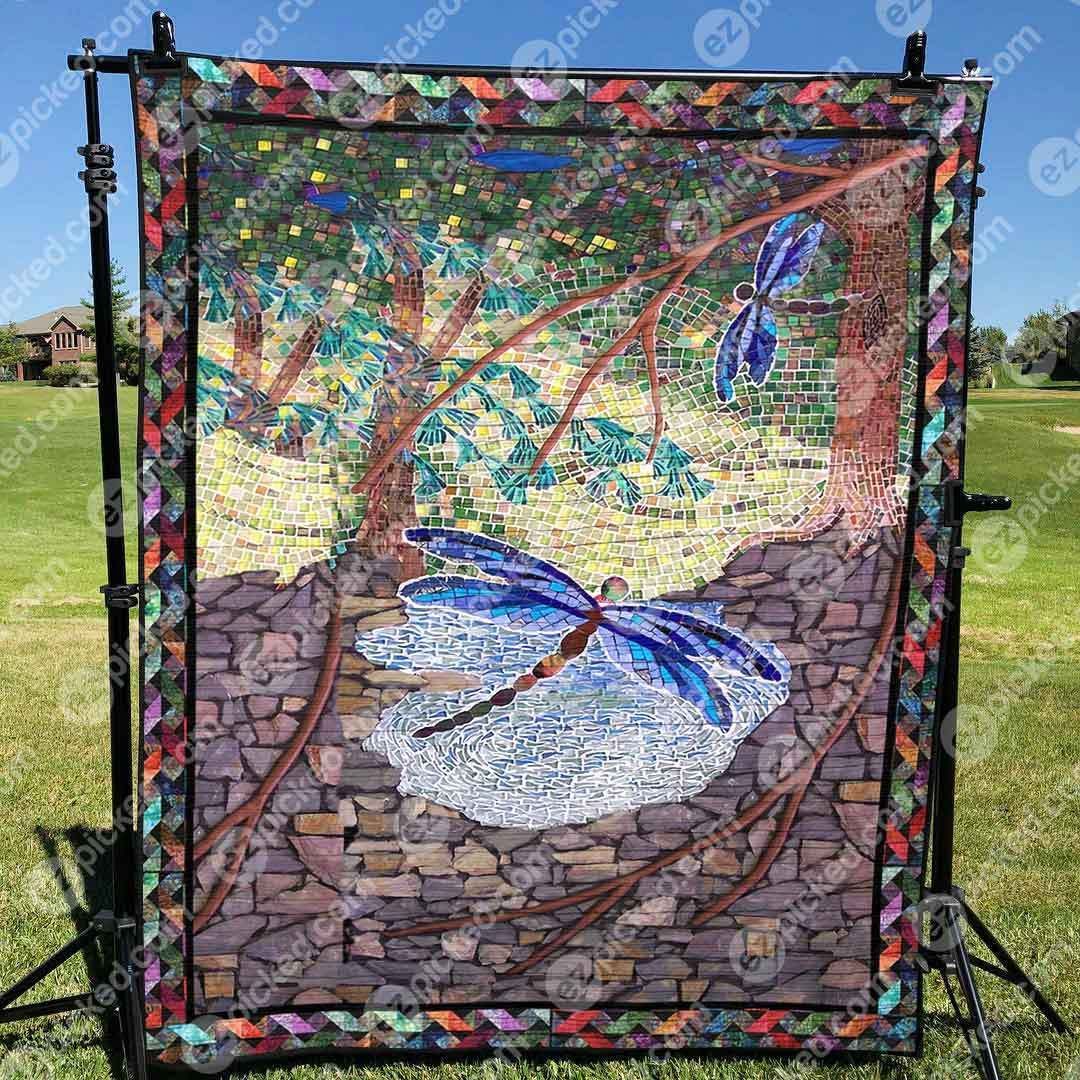 Dragonfly Buddies In Garden CLT170622 Quilt Blanket