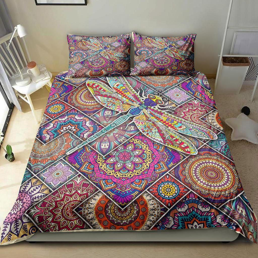 Dragonfly Colorful Pattern Bedding Set