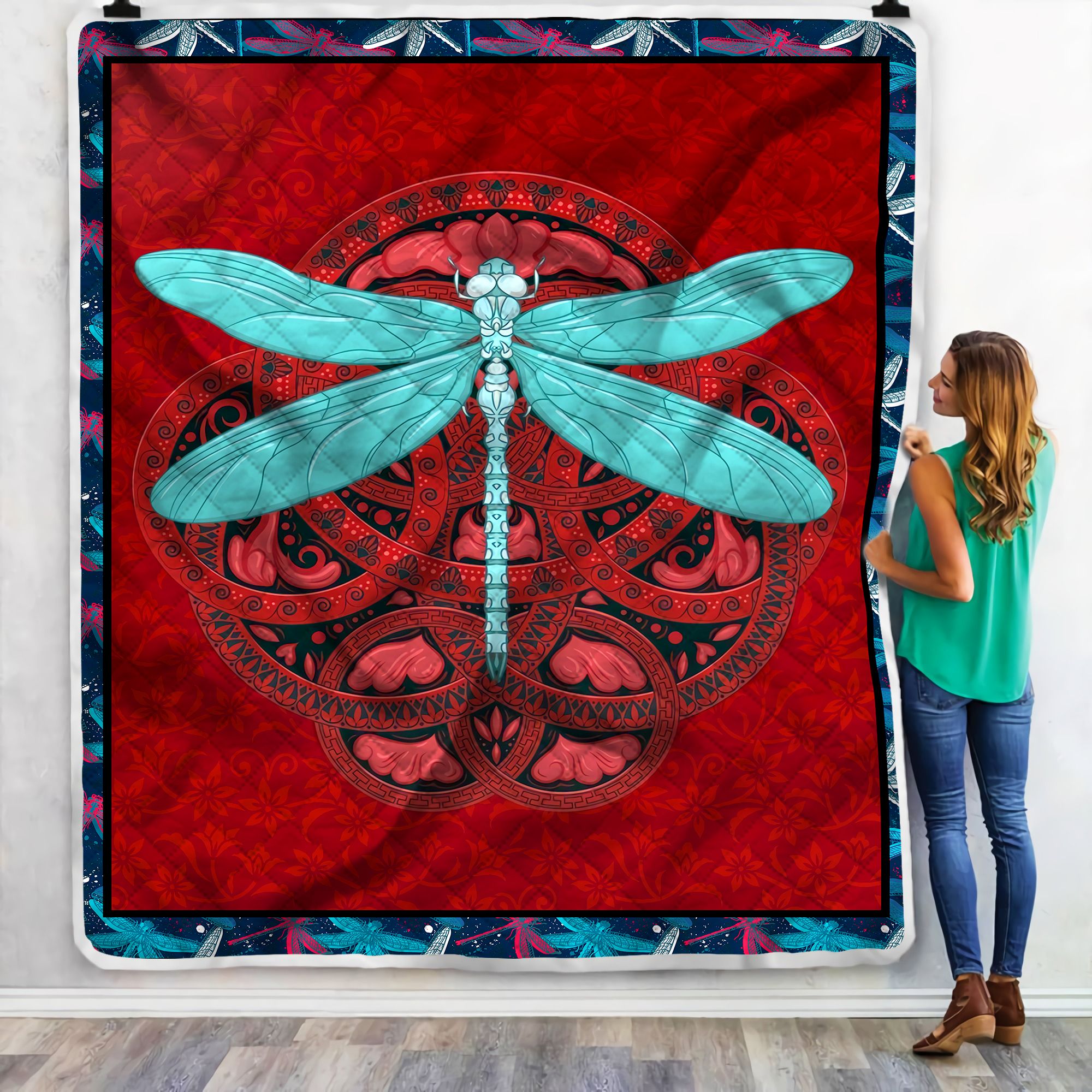 Dragonfly Motif Fleece Blanket