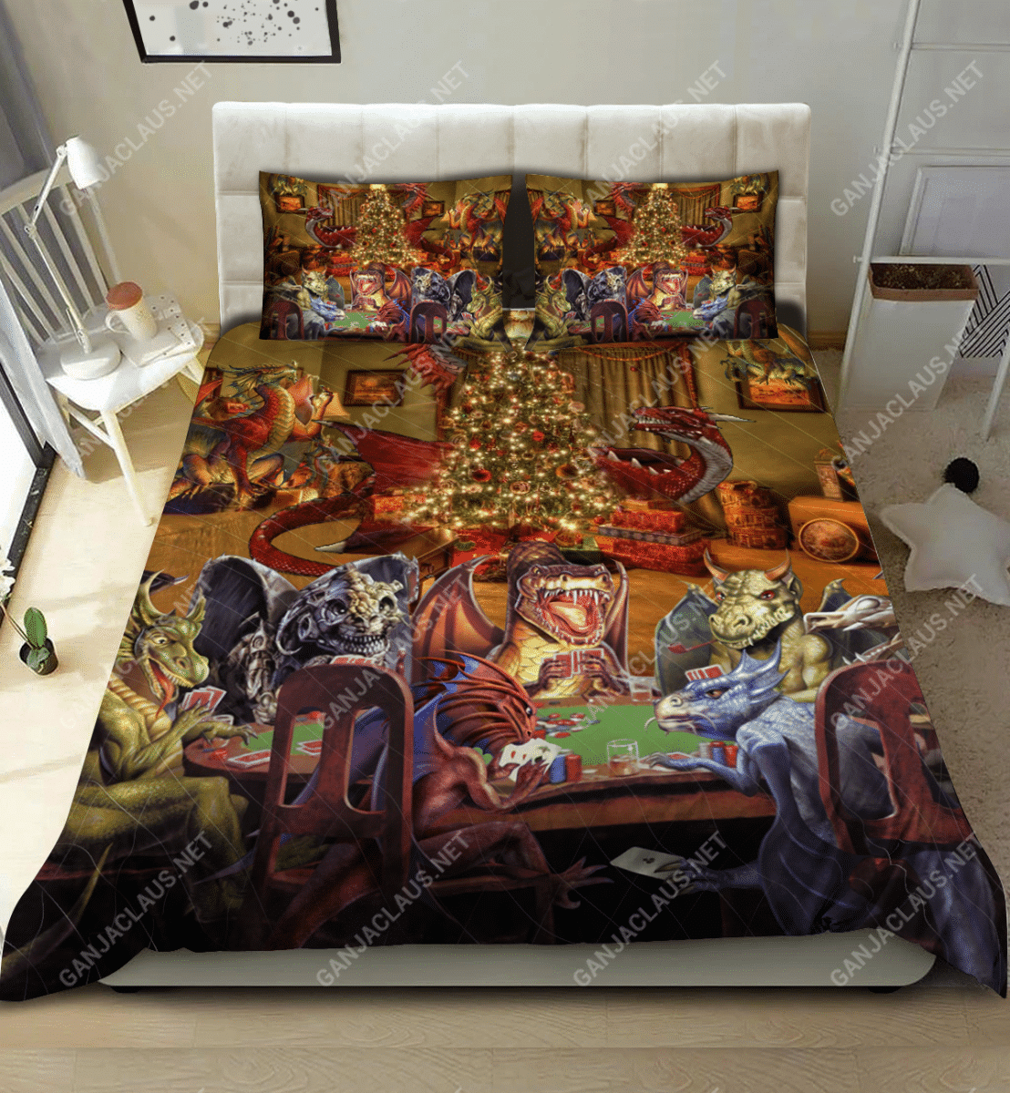 Dragons Play Poker On Christmas Bedding Set