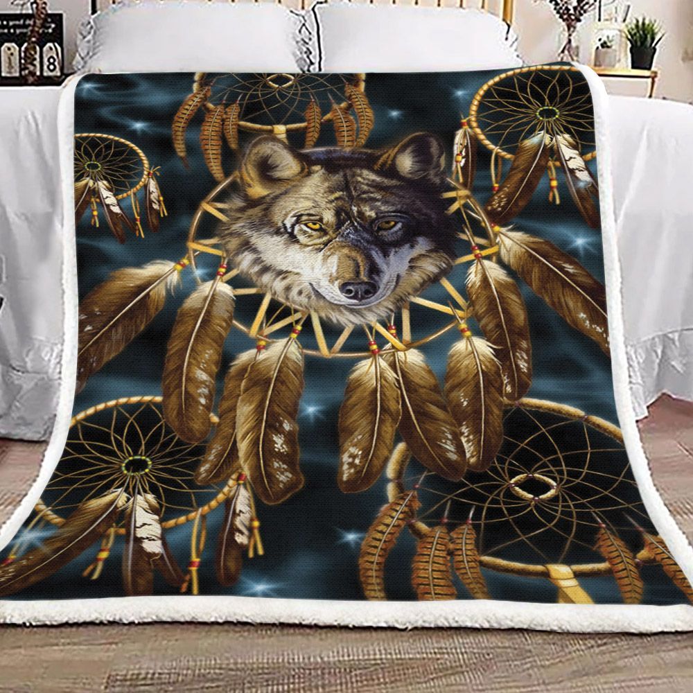 Dreamcatcher Wolf Sherpa Fleece Blanket