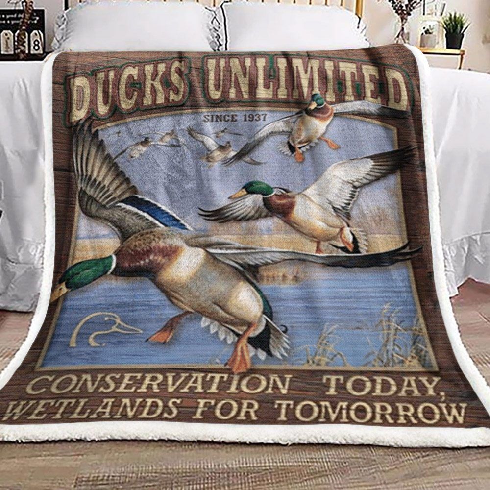Duck Sherpa Fleece Blanket