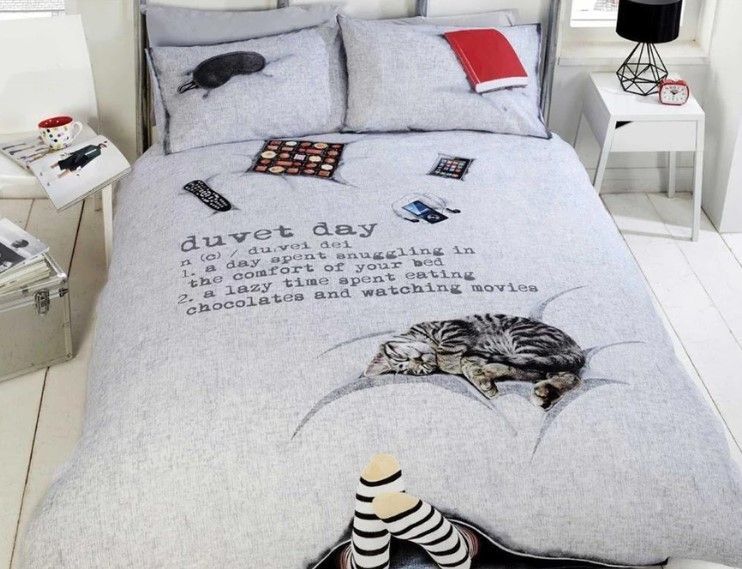 Duvet Day Bedding Set