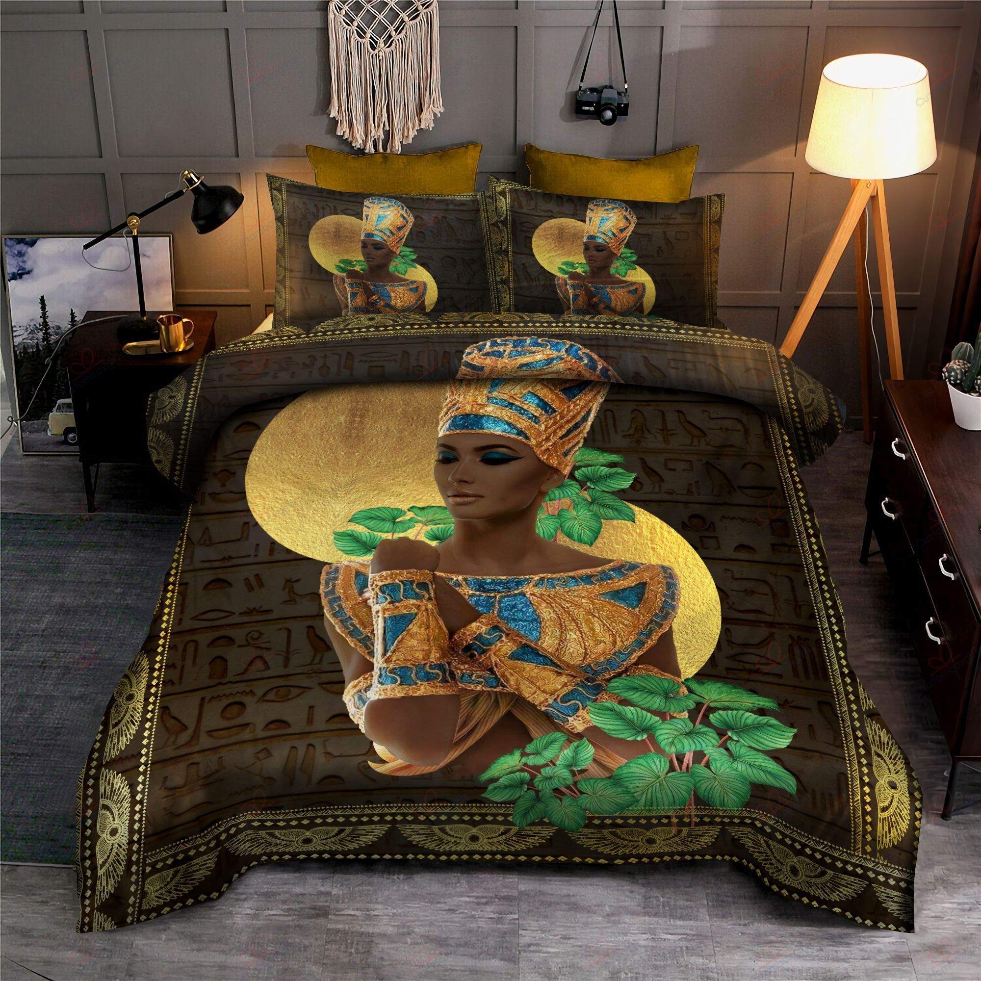 Egyptian Queen Gold GS 1208QA Bedding Set