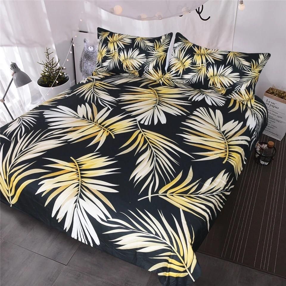 Elegant Tropical Palm Tree Bedding Set