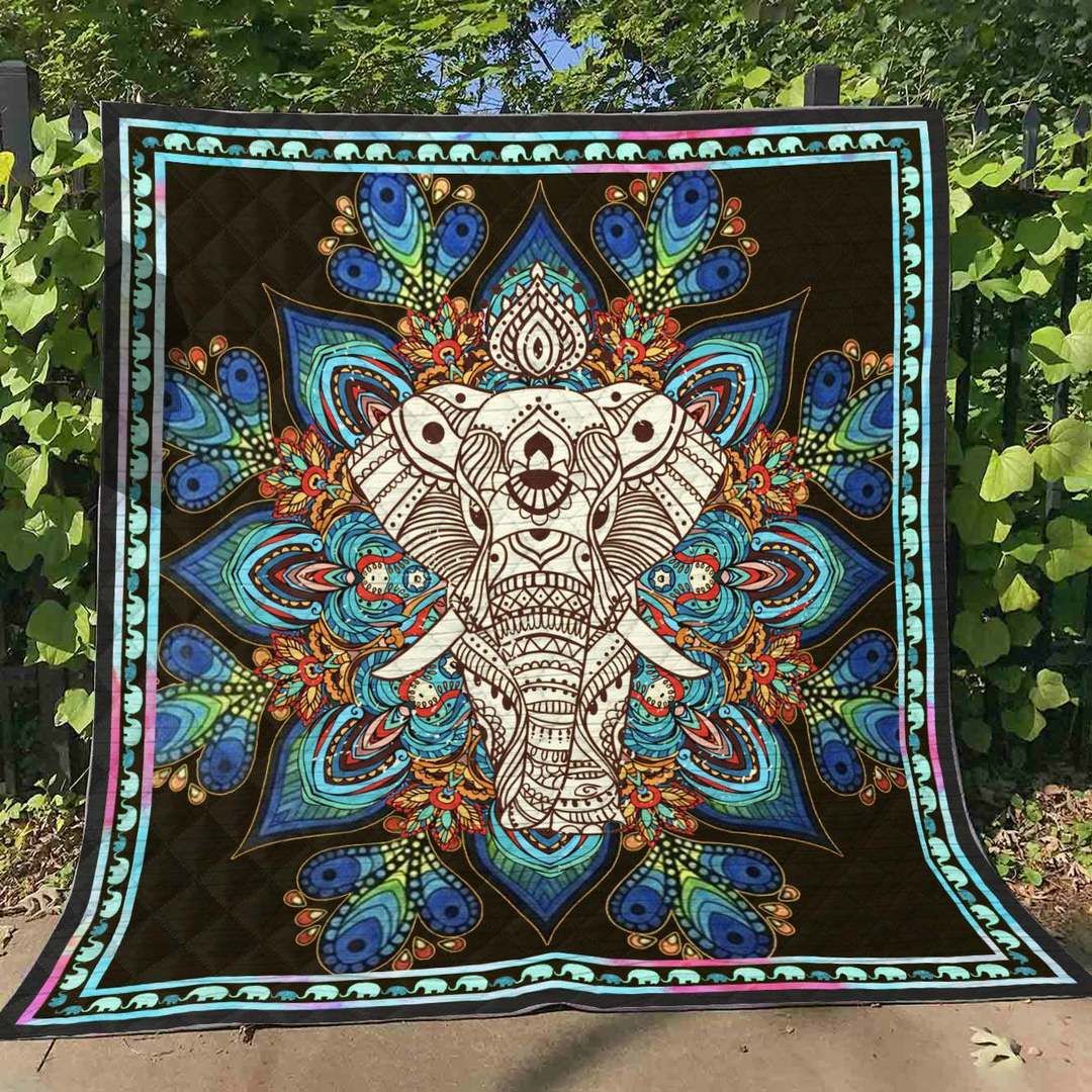 Elephant LI070803B TBG Quilt Blanket