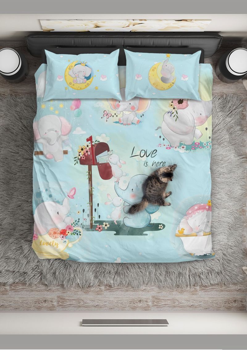 Elephant Love Is Here Printed Bedding Set