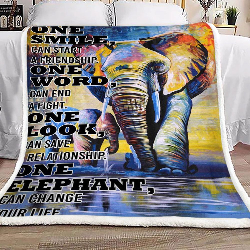 Elephant One Smile Can Start A Friendship Sherpa Fleece Blanket