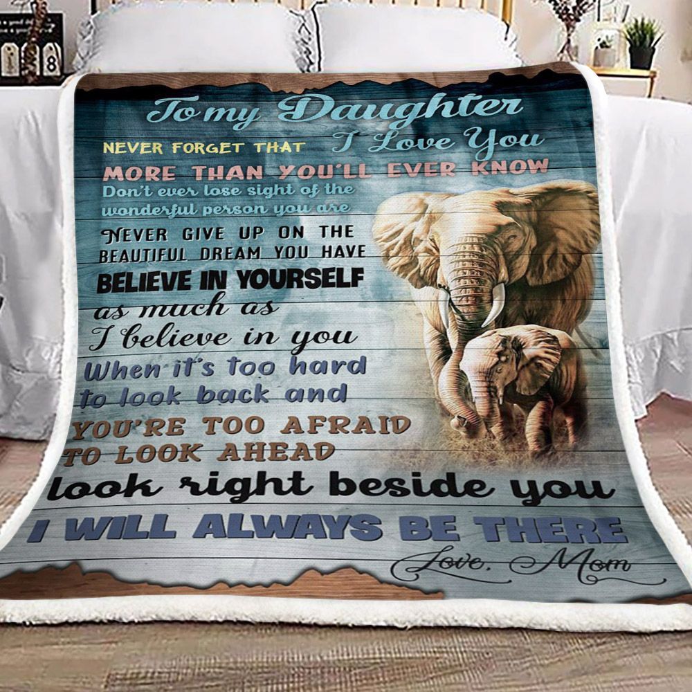 Elephant To My Daughter Love Mom Sherpa Fleece Blanket