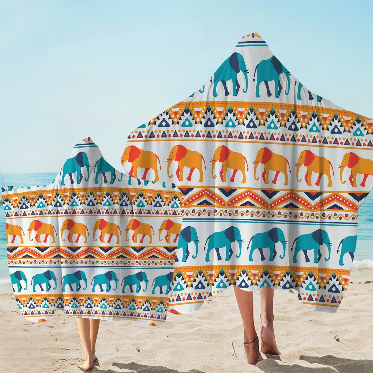 Elephant Trail Pattern Printed Hooded Towel