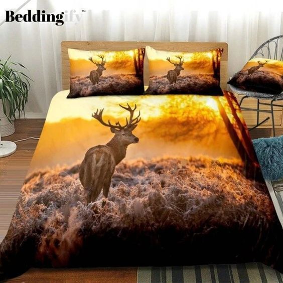 Elk Hunting In Sunrise Bedding Set