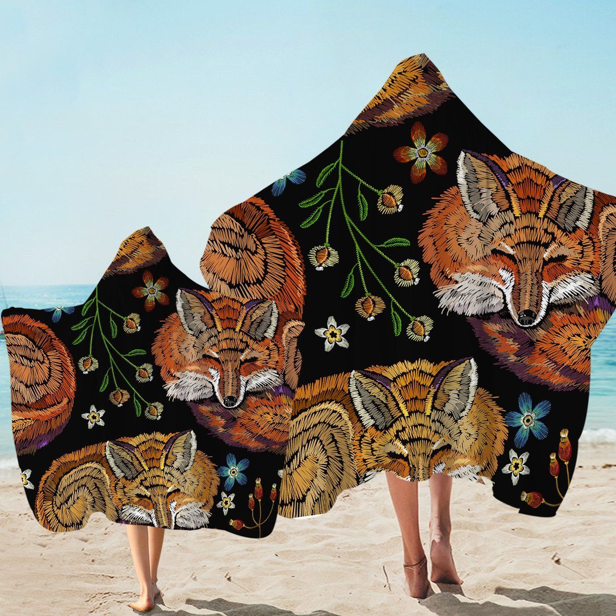 Embroidered Foxes Roll And Flowers Printed Hooded Towel