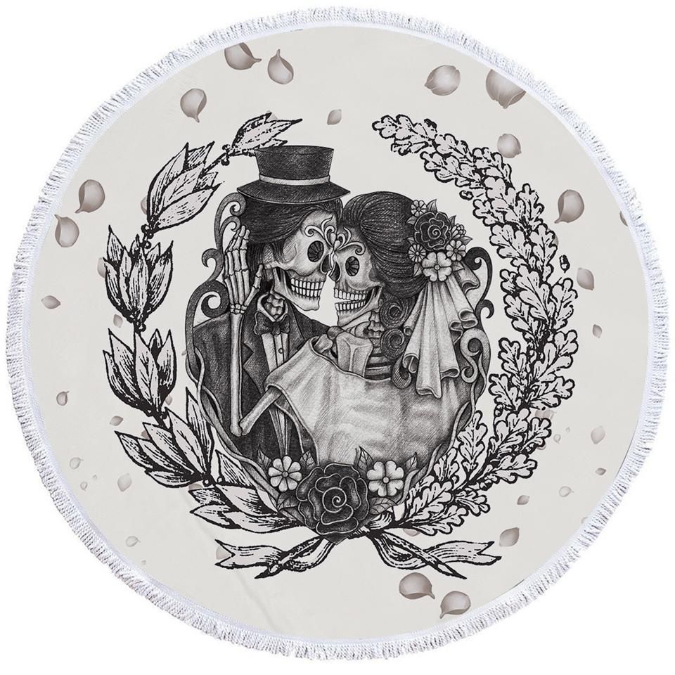 Eternal Love Skull Printed Round Beach Towel