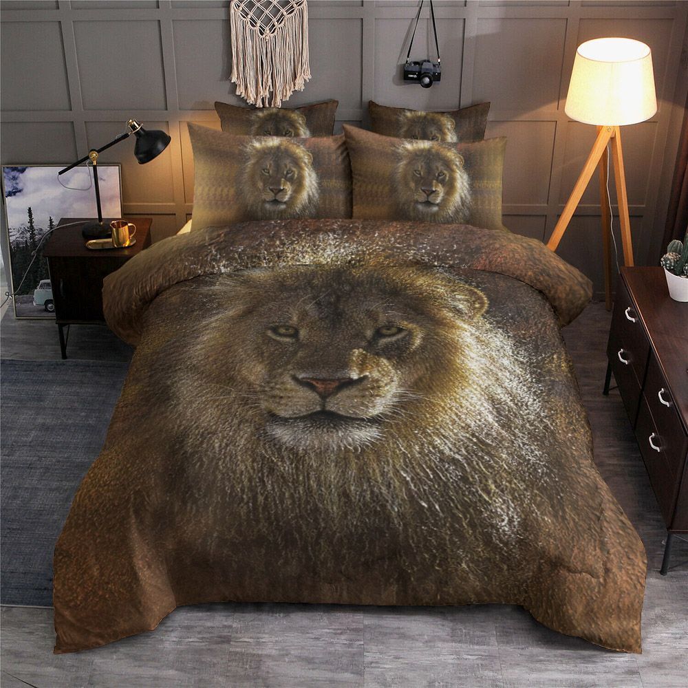 Face Off Lion Bedding Set