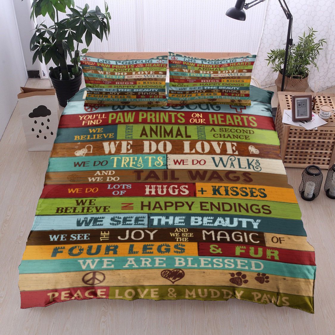 Family In This House We Rescue Dog Bedding Set