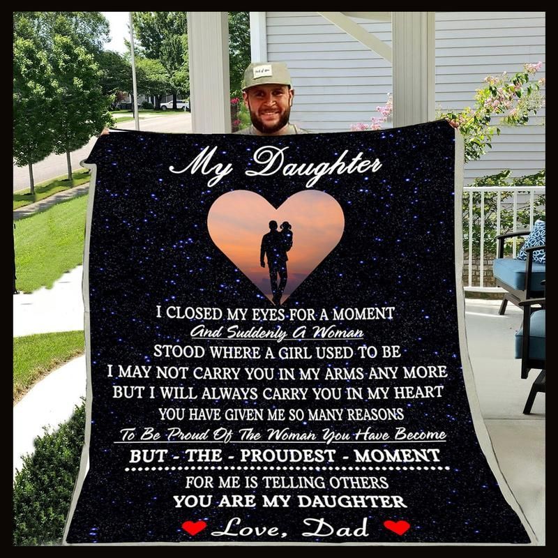 Family To My Daughter I Closed My Eyes Sherpa Fleece Blanket