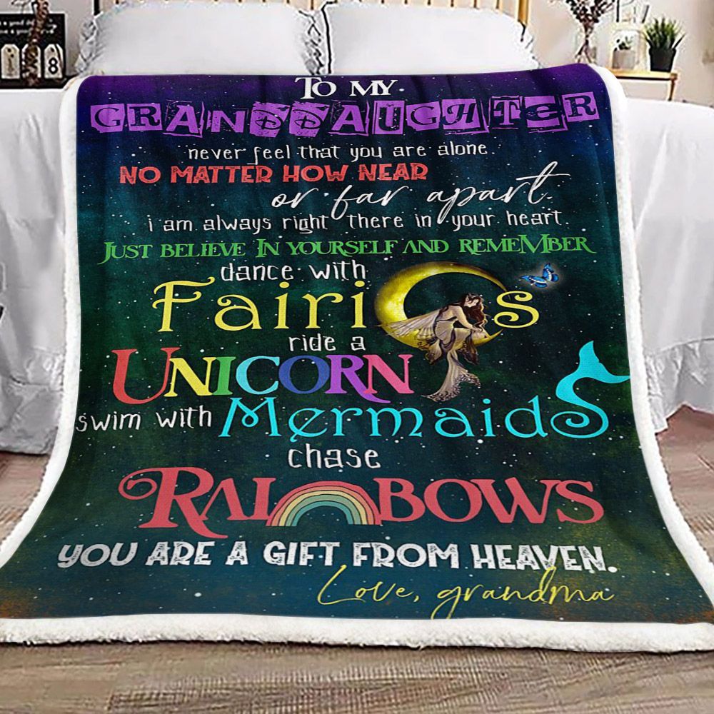 Family To My Granddaughter Love Grandma Sherpa Fleece Blanket