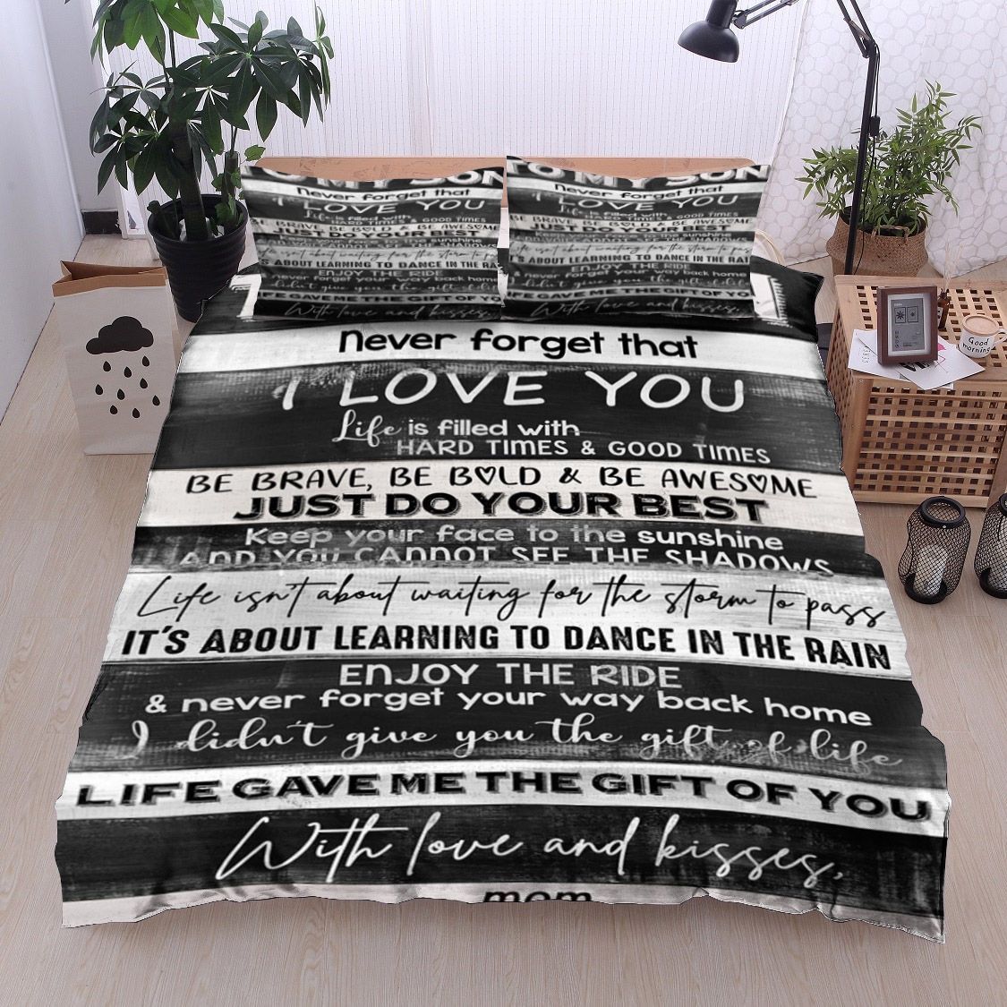 Family To My Son Kisses Mom Bedding Set