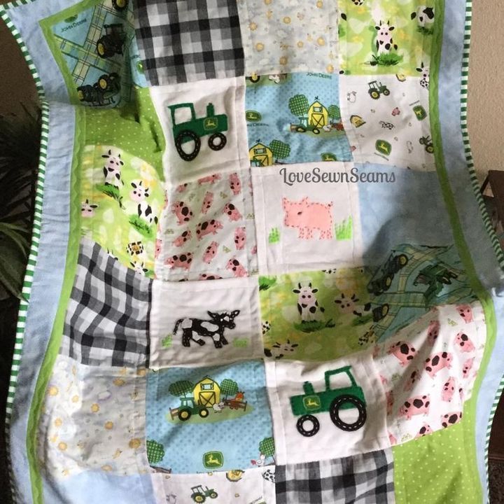 Farm Animal MMC2610867 Quilt Blanket