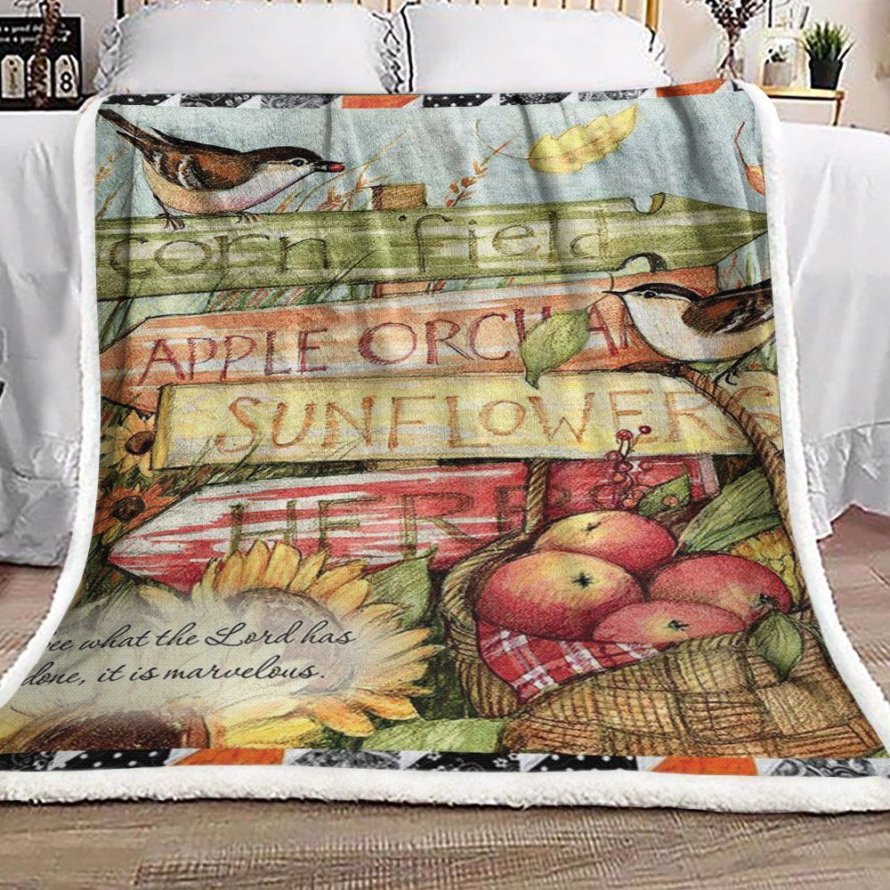 Farm Bird Harvest Sunflower Corn Sherpa Fleece Blanket