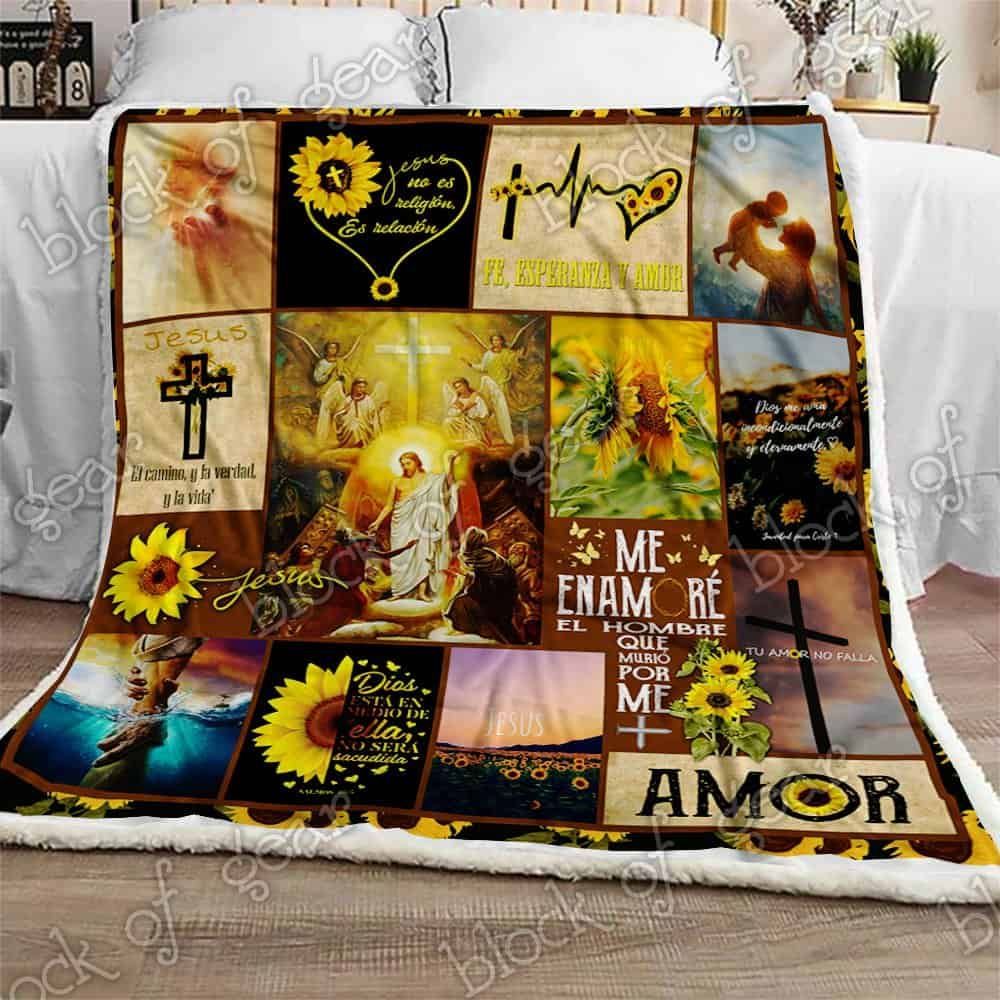 Fe Esperanza Y Amor Jesus Fleece Blanket