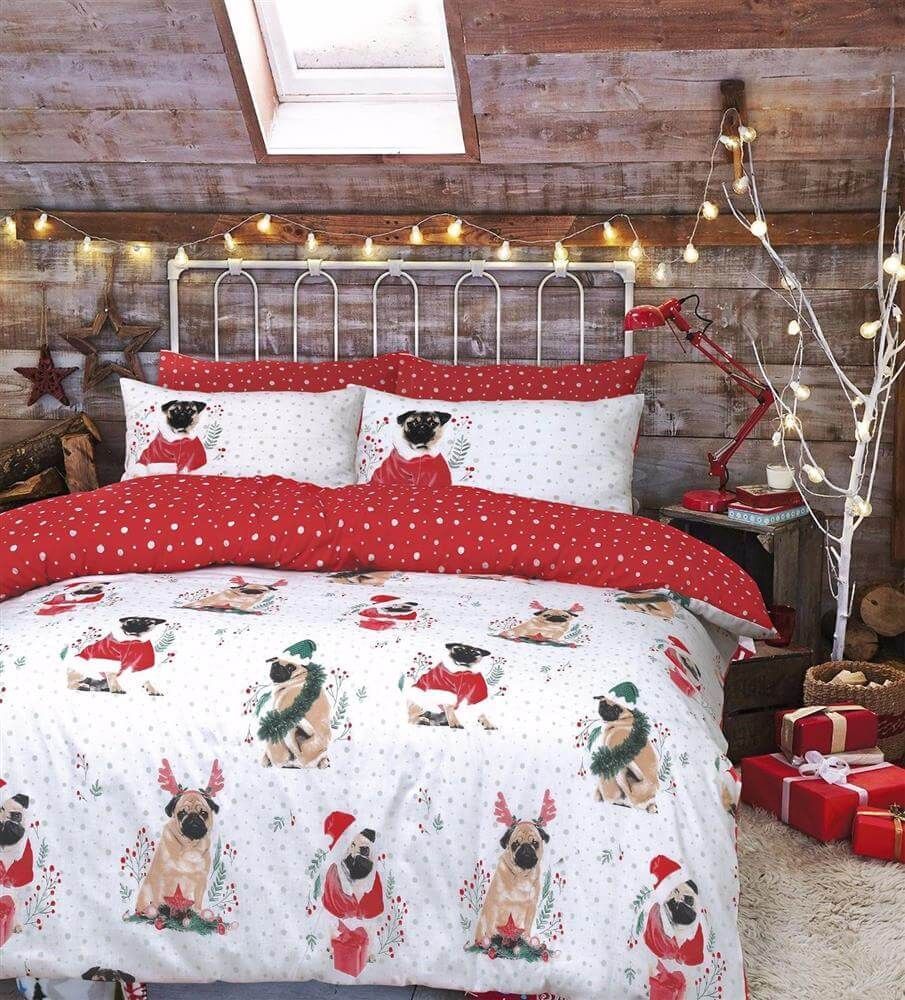 Festive Pugs Bedding Set