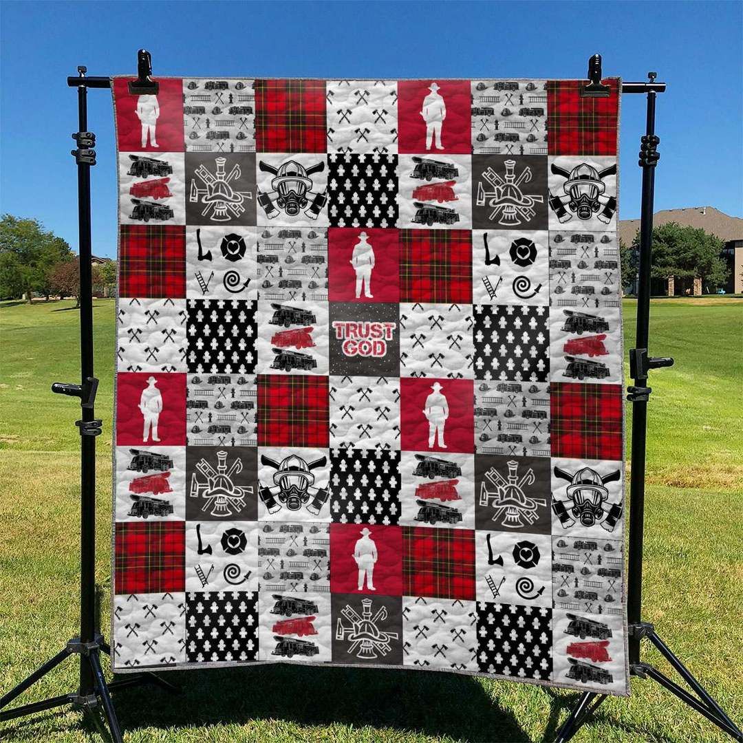 Firefighter TD2809498 Quilt Blanket