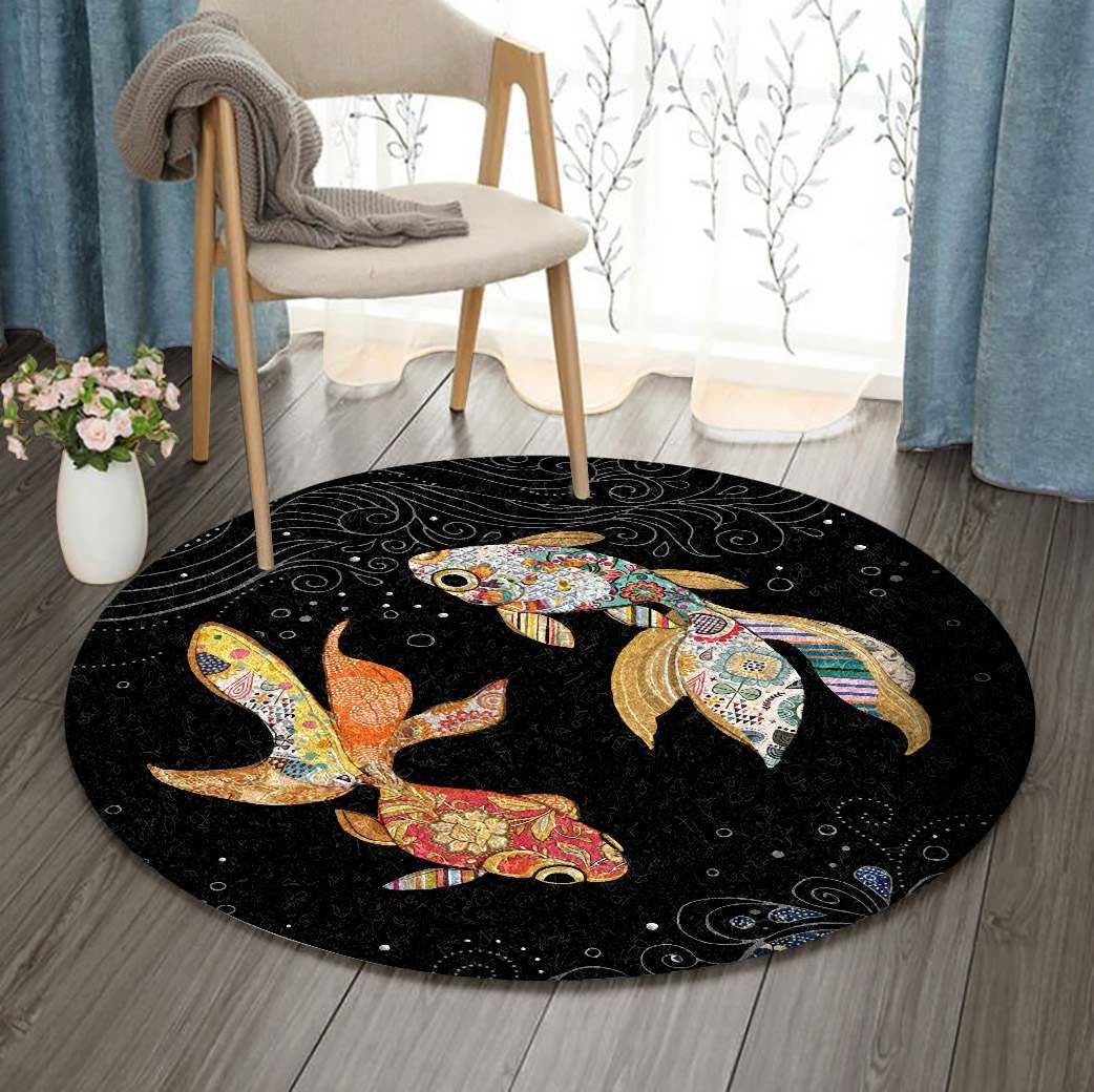 Flagtail Fish Round Carpet