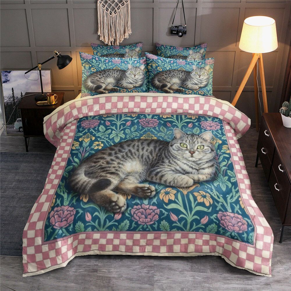 Floral And Cute Cat Bedding Set