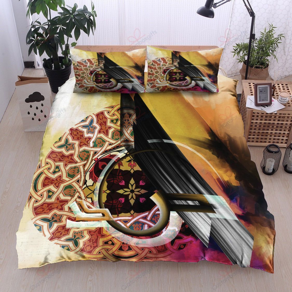 Floral Calligraphy Printed Bedding Set