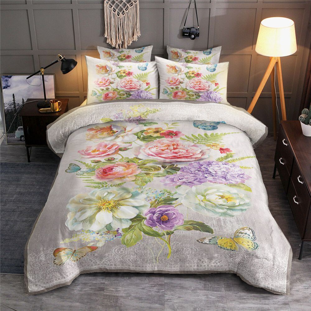 Flower And Butterfly Bedding Set
