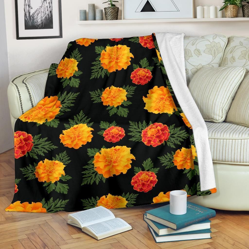 Flower Marigold Pattern Print Design Fleece Blanket
